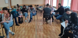 Онлайн хорошо, а 